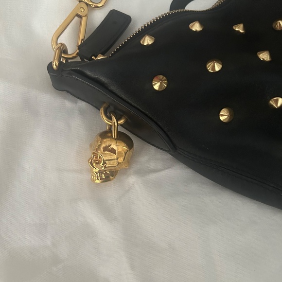 Alexander McQueen handbag - Picture 10 of 12